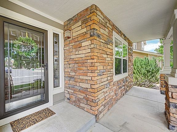3rd image of 4616 Larksong Dr