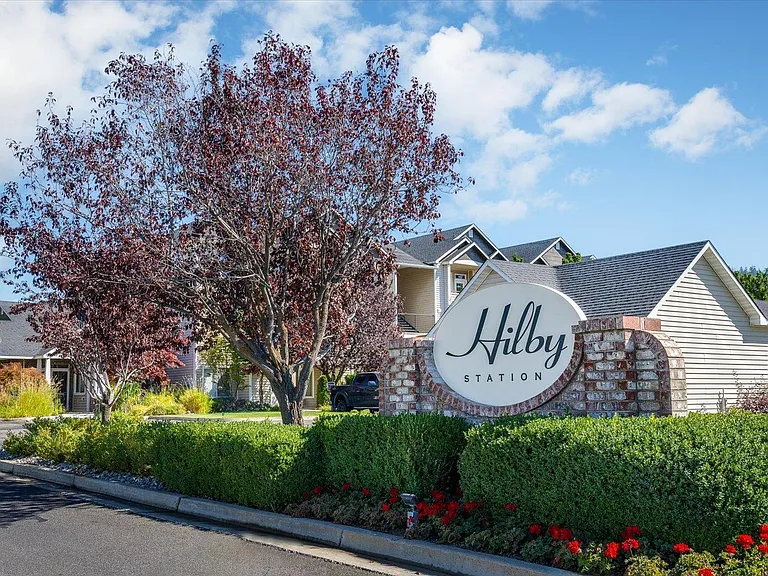 Hilby Station Apartments — Photo 17