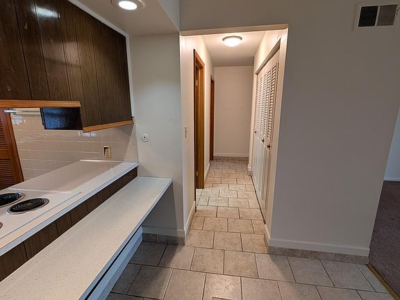 3rd image of 480 N Highland Ave APT 8