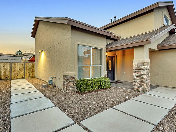 2nd image of 6733 Parque Del Sol Dr