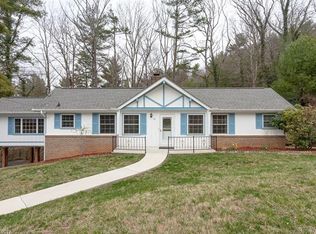 30 Leisure Mountain Rd, Asheville, NC 28804