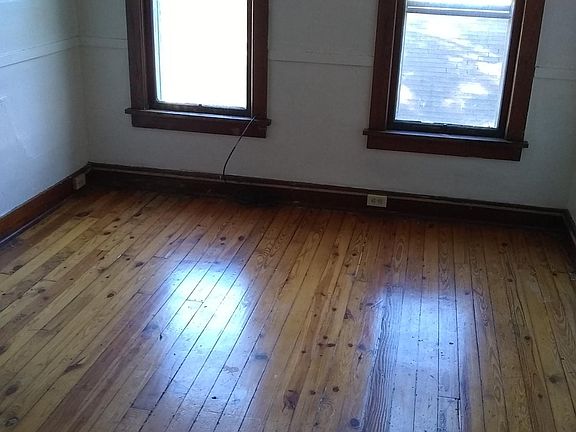 3rd image of 461 Harrison Ave