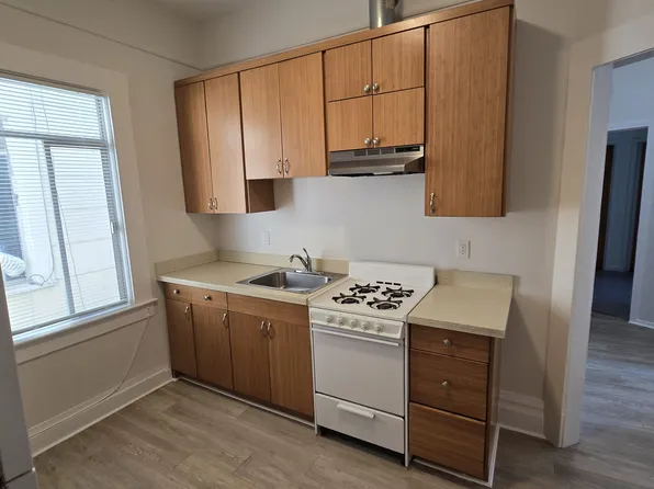 2735 Mission St, San Francisco, CA