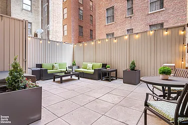 2166 Broadway, #4E
