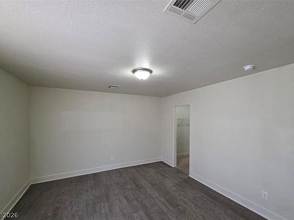 5th image of 3412 Townhouse Dr