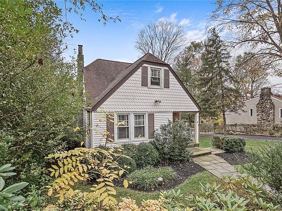 4th image of 43 Juniper Dr