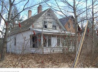 205 Pleasant St, Hartland, ME 04943