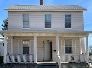 508 S 8th St, Burlington, IA 52601