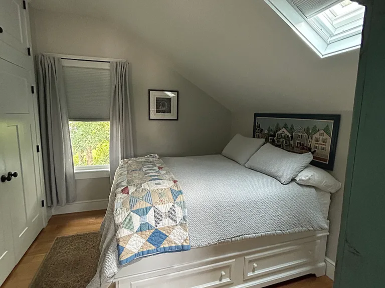 135 Elm St — Photo 9