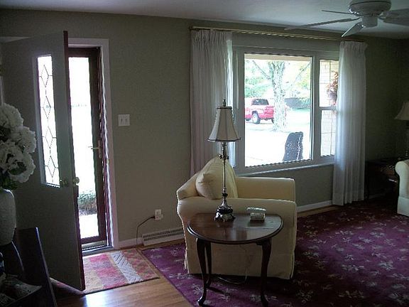 3rd image of 5645 Willnean Dr