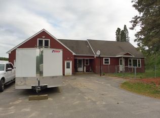 18 Bernhardt Rd, Ashby, MA 01431