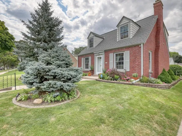 2979 North 85th STREET, Milwaukee, WI 53222