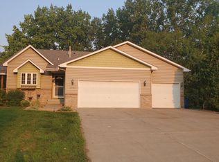 20782 Georgia Avenue Ct N, Forest Lake, MN 55025