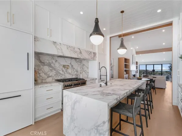 36 Mainsail Dr, Corona Del Mar, CA 92625