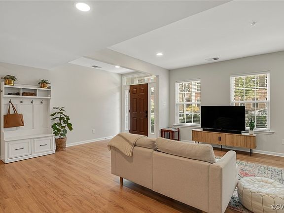 5th image of 1809 Liesfeld Pkwy