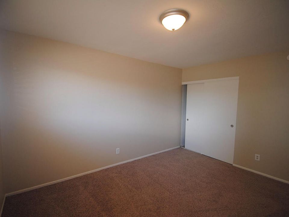 1st image of 8151 W Amelia Ave