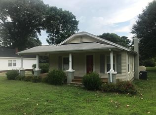 1520 S Point Rd, Belmont, NC 28012