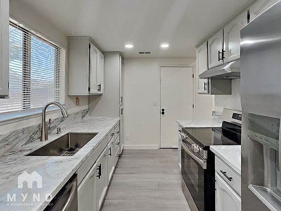 4th image of 8601 Tiogawoods Dr
