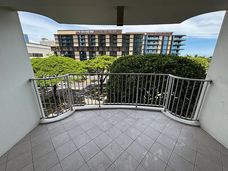1350 Ala Moana Blvd #508 — Photo 10