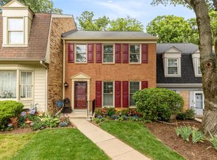 5006 Domain Pl, Alexandria, VA 22311