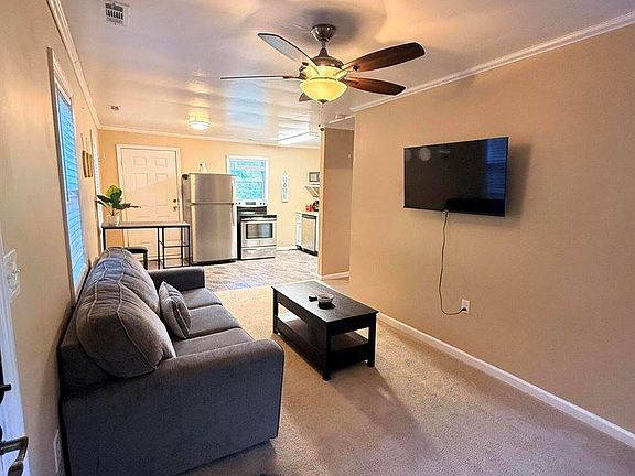 5th image of 116 Redbud Dr #A