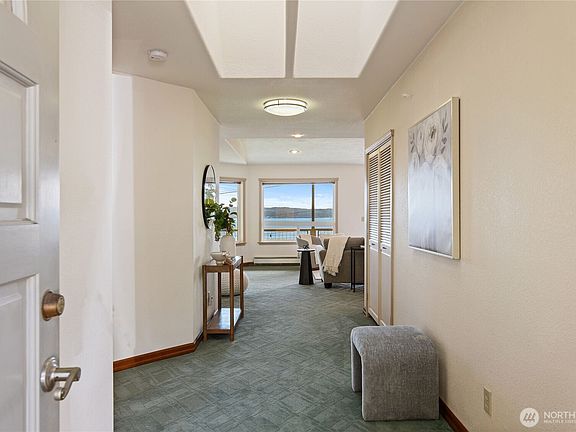 3rd image of 2135 Shine Road