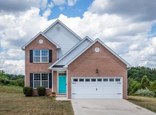 565 Rachel Dr, Penn Laird, VA 22846