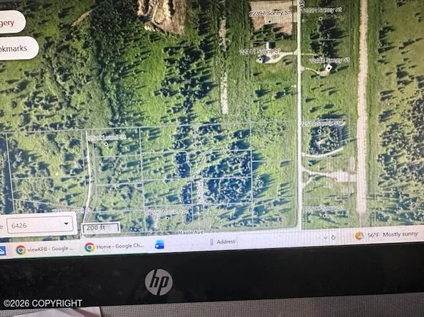 70 Lowell St, Ninilchik, AK 99639