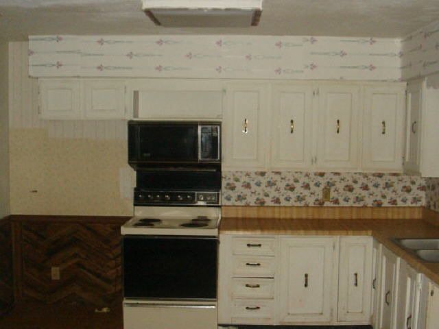 2nd image of 150 Sears Cir