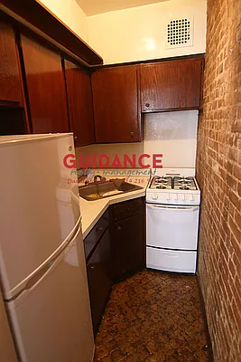 Rented by Guidance Realty Corp. | media 24