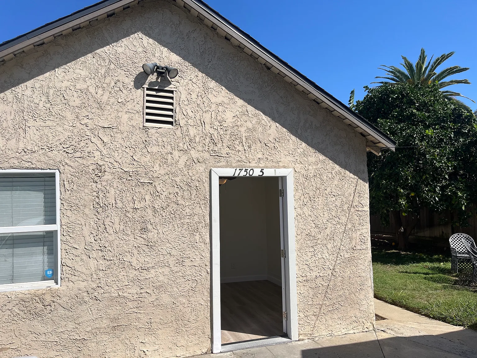 2 bed, 504 sqft, $1,845 — Photo 1