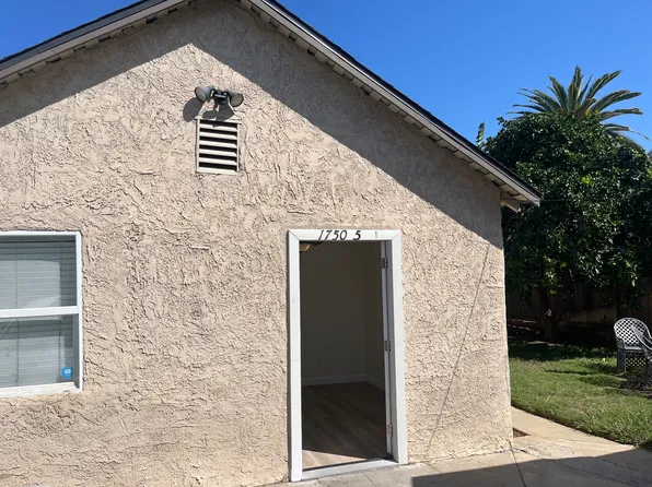 1750 1/2 Junipero Ave, Long Beach, CA 90804