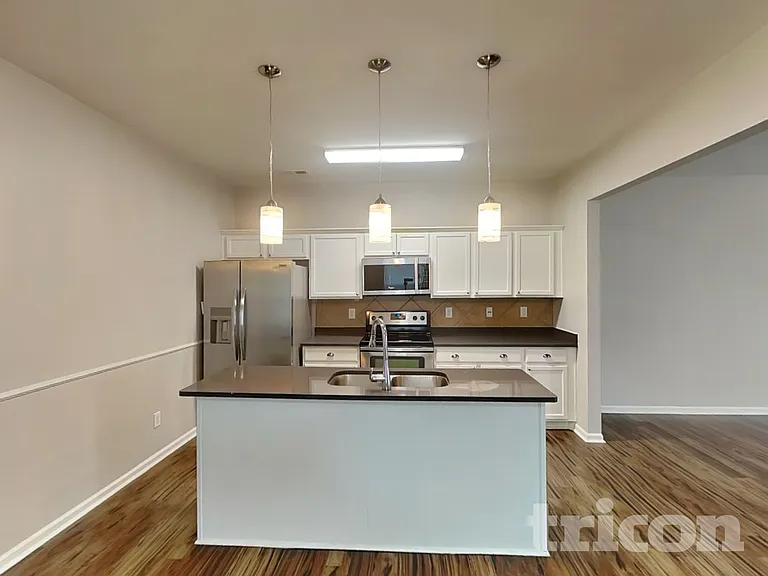 1424 Henry David Ct — Photo 7