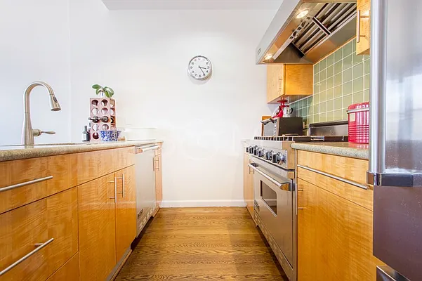 Rented by Brick&Mortar | media 14