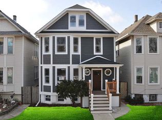 3752 N Ridgeway Ave, Chicago, IL 60618