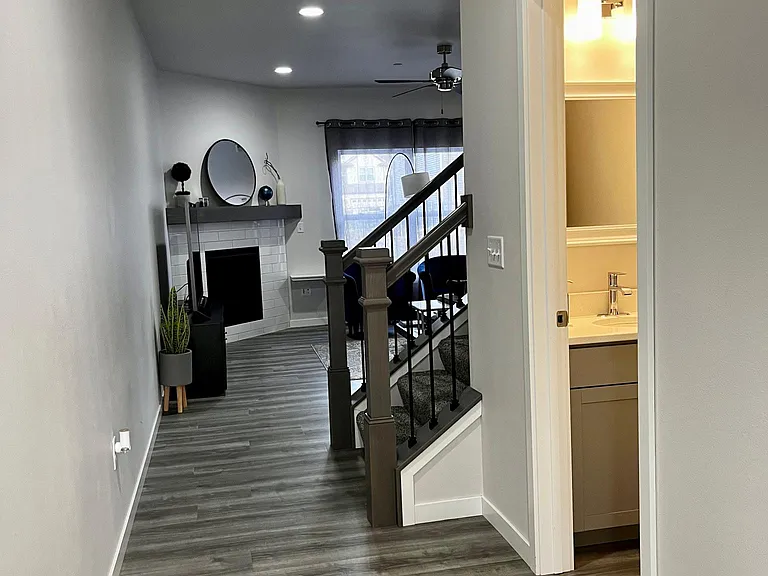 2212 Eversull Ln — Photo 6