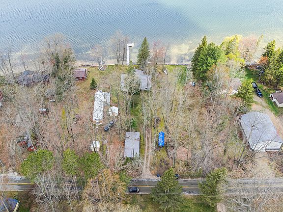 4th image of 1910 Wolf Lake Dr