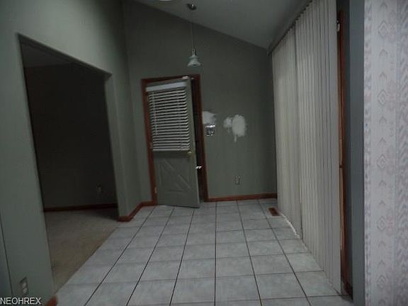 4th image of 3788 S Schenley Ave