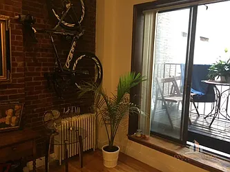 Rented by ONE Manhattan Real Estate