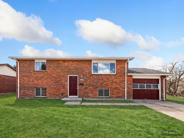 701 Melton St, Cheyenne, WY 82009