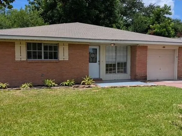 229 S Fulton St, Texas City, TX 77591