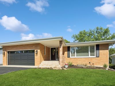 3941 Earlston Rd, Downers Grove, IL, 60515