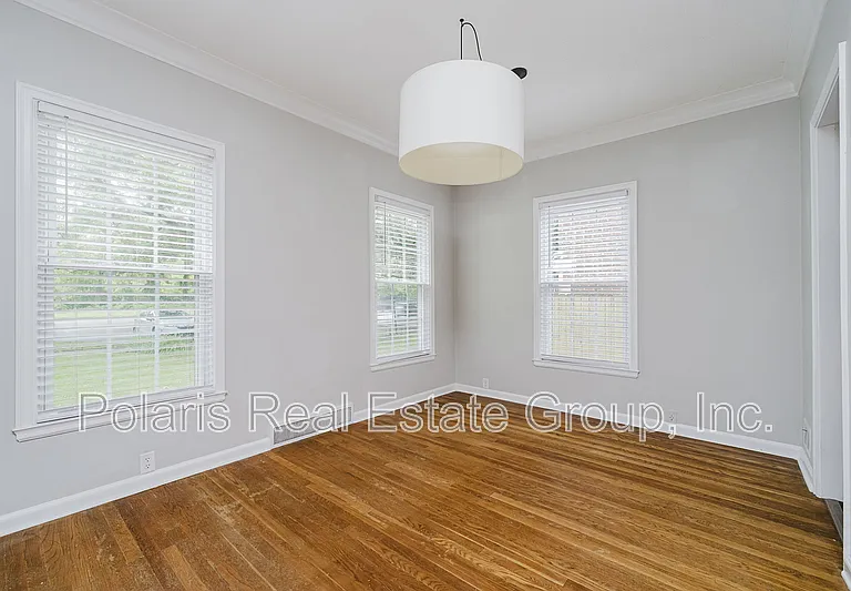 3346 Fall Creek Pkwy — Photo 8