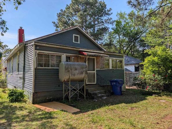 126 Church St, Suffolk, VA 23434