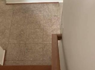 9402 Starlit Ponds Dr, Fairfax, VA 22032