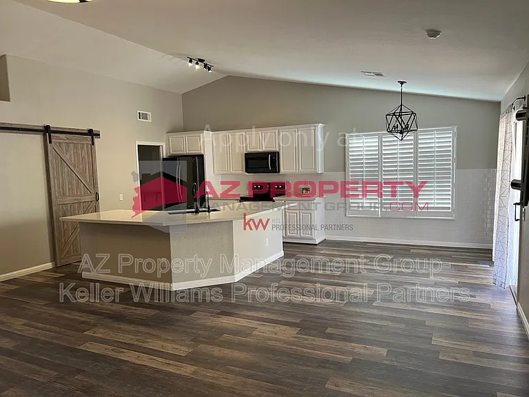 7732 W Ocotillo Rd — Photo 5