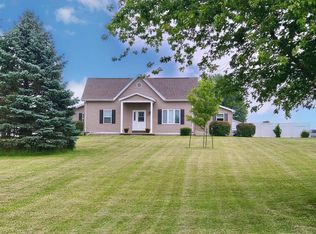 1020 Francis Sartory Rd, Warsaw, IL 62379
