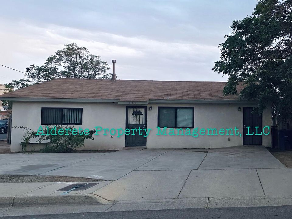 1st image of 208 Cromwell Ave SE
