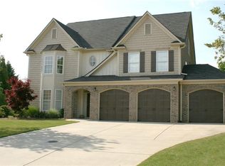 3335 E Gate Dr, Cumming, GA 30041