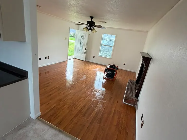 114 Spanish Cv — Photo 11